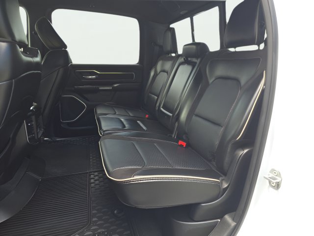 Used 2022 RAM 1500 Laramie w/ Sport Appearance Package AWD/4WD image 29