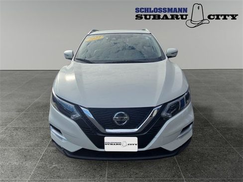 Used 2022 Nissan Rogue Sport SL w/ Premium Package image 12