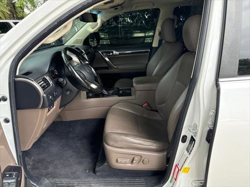 Used 2020 Lexus GX 460 Premium AWD/4WD image 13