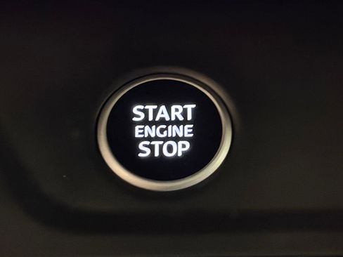 Used 2023 Audi Q3 2.0T Premium Plus image 26