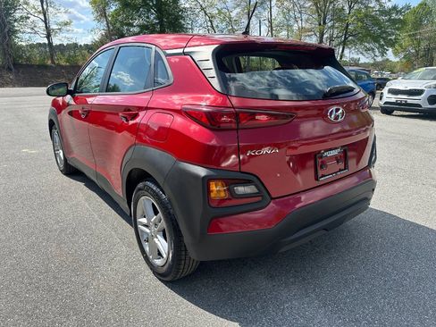 Used 2021 Hyundai Kona SE image 5