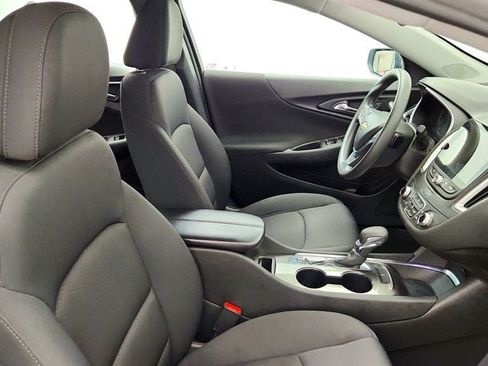 Used 2023 Chevrolet Malibu LT FWD image 19