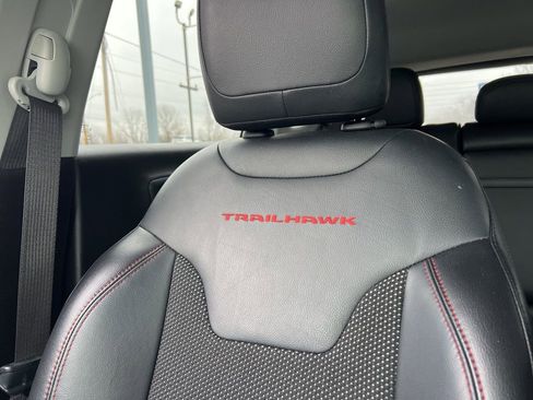 Used 2019 Jeep Compass Trailhawk w/ Popular Equipment Group image 23