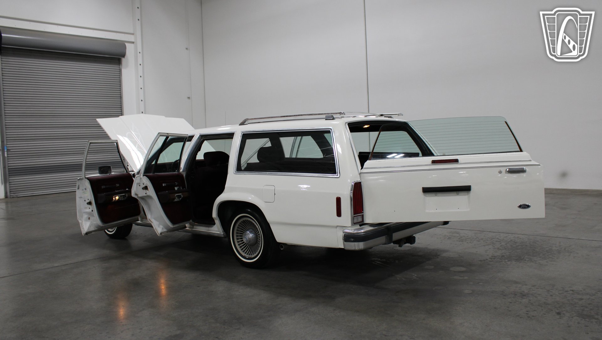 Used 1988 Ford LTD Country Squire RWD image 37