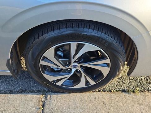 Used 2023 Subaru Legacy Premium image 9