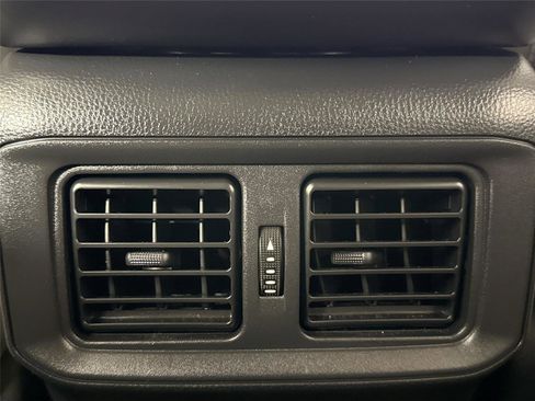 Certified 2022 Toyota RAV4 Limited image 35