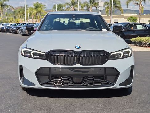New 2026 BMW 330i Sedan w/ M Sport Package RWD image 3