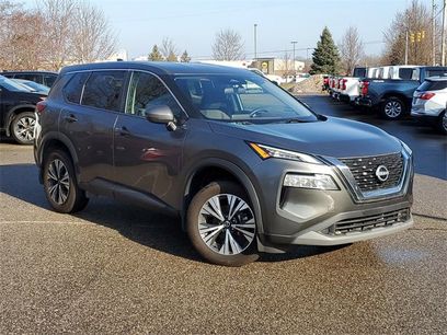Used 2022 Nissan Rogue SV