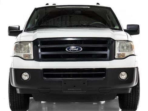 Used 2014 Ford Expedition XL RWD image 7