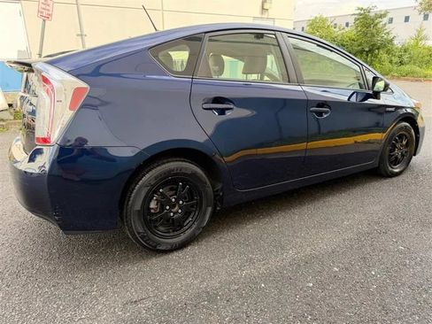 Used 2015 Toyota Prius Persona Series FWD image 17