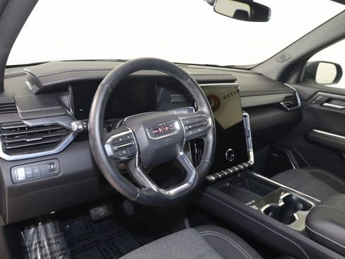 Used 2025 GMC Acadia Elevation image 26