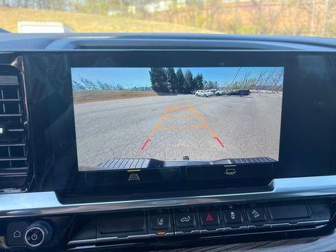 Certified 2025 Chevrolet Silverado 2500 LT AWD/4WD image 22