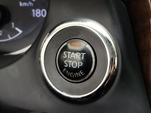 Used 2019 INFINITI Q50 Luxe w/ Essential Package (3.0T Luxe) image 20