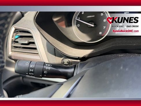 Used 2023 Subaru Forester Premium AWD/4WD image 14