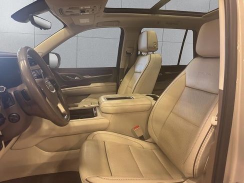 Used 2022 GMC Yukon Denali w/ Denali Premium Package AWD/4WD image 20