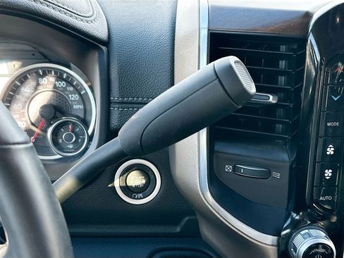 Used 2024 RAM 2500 Laramie image 25