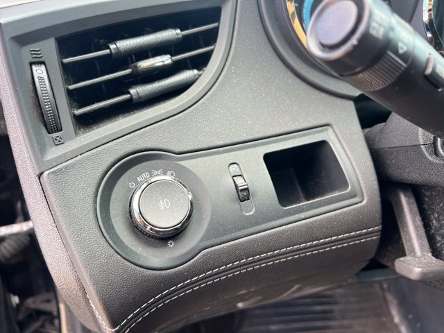 Used 2013 Buick LaCrosse Premium FWD image 19