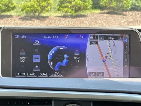 Used 2017 Lexus RX 350 AWD w/ Premium Package image 16