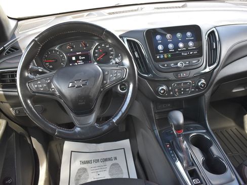 Used 2022 Chevrolet Equinox RS w/ Infotainment Package AWD/4WD image 3