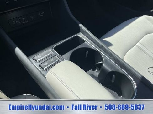 Used 2025 Hyundai Sonata SEL FWD image 24