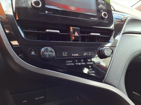 Certified 2024 Toyota Camry SE FWD image 14