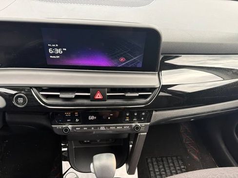 Used 2025 Kia Seltos S FWD image 13