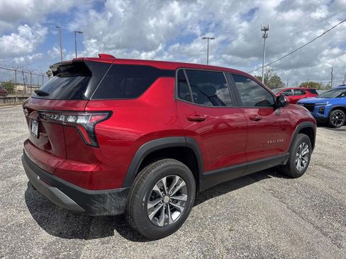 New 2026 Chevrolet Equinox LT w/ Safety and Technology Package FWD image 7