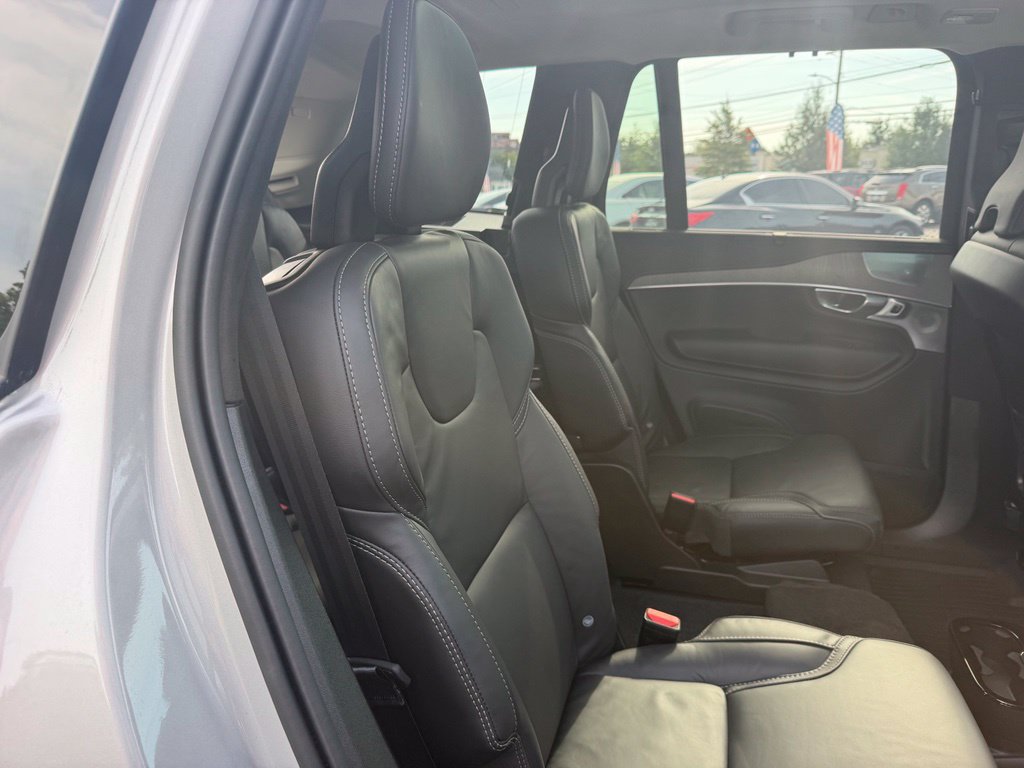 Used 2025 Volvo XC90 T8 Ultra AWD/4WD image 28