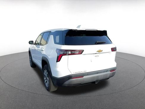 Used 2025 Chevrolet Equinox LT image 11