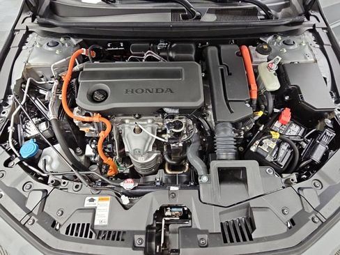 Used 2025 Honda Accord Sport image 40