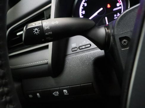 Used 2023 Toyota Camry SE FWD image 23
