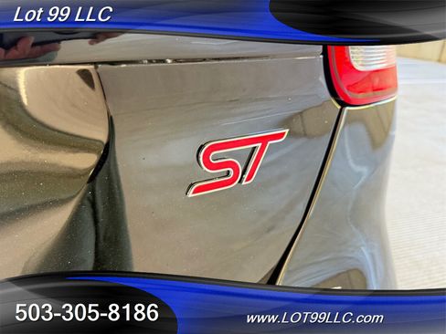 Used 2016 Ford Focus ST w/ Equipment Group 401A FWD image 48