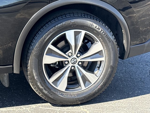Used 2023 Nissan Murano SV AWD/4WD image 5