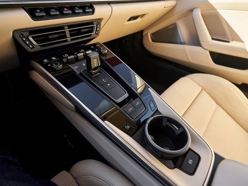 Used 2021 Porsche 911 Targa 4S image 55