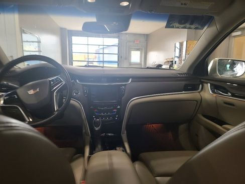 Used 2016 Cadillac XTS Luxury w/ Driver Awareness Package AWD/4WD image 12