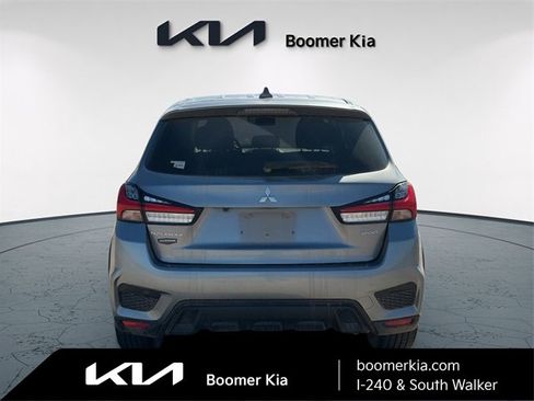 Used 2021 Mitsubishi Outlander Sport SE image 6