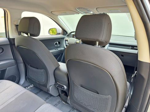 Used 2025 Hyundai Ioniq 5 SE image 33