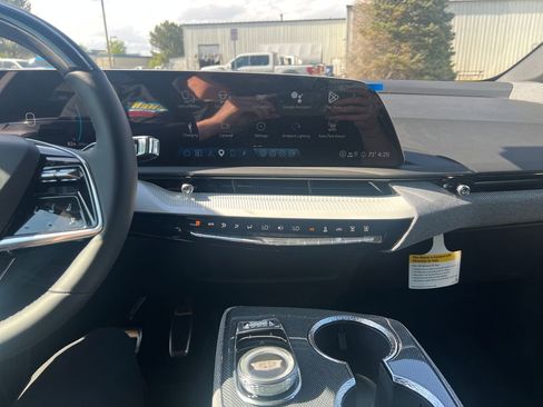 New 2026 Cadillac Optiq Luxury 1 AWD/4WD image 17
