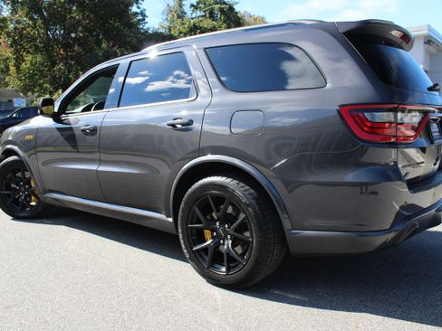 Used 2024 Dodge Durango SRT image 4