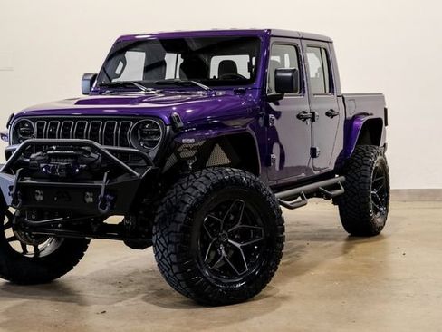 Used 2026 Jeep Gladiator Sport AWD/4WD image 25