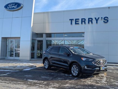 Used 2023 Ford Edge Titanium image 1