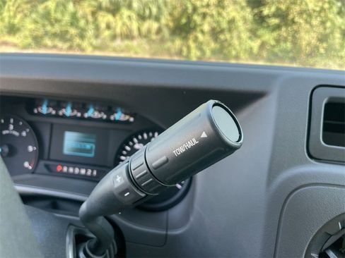 New 2025 Ford E-450 and Econoline 450 Super Duty w/ Power Equipment Group image 19