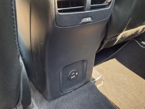 Used 2021 Ford Escape Titanium w/ Titanium Elite Package image 23