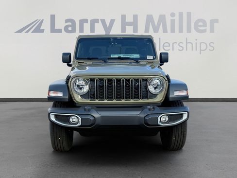 New 2026 Jeep Gladiator Sport image 4