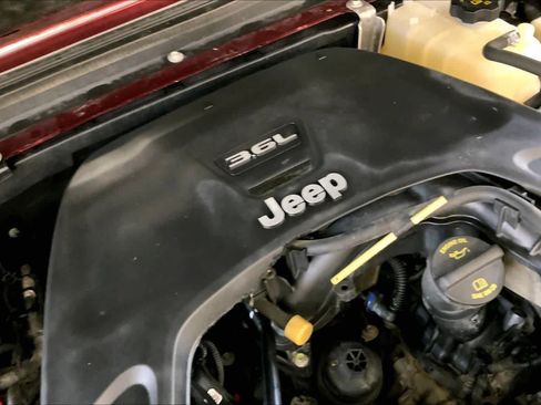Used 2021 Jeep Gladiator Rubicon AWD/4WD image 31