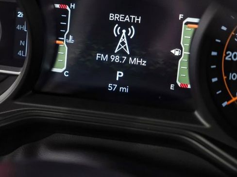 Used 2025 Jeep Gladiator Rubicon w/ Safety Group image 57