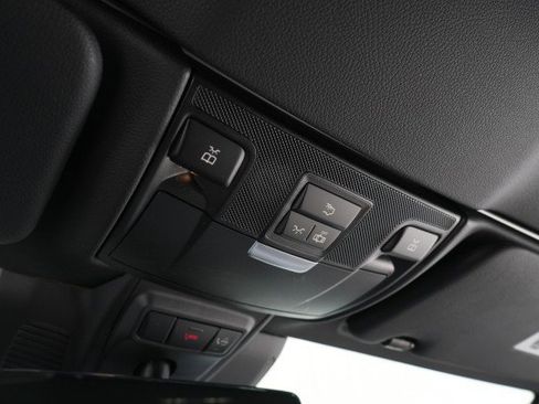 Used 2023 Mercedes-Benz E 450 4MATIC Cabriolet image 57