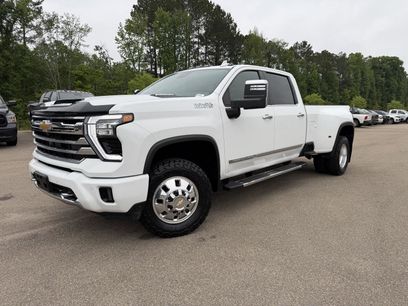 Used 2024 Chevrolet Silverado 3500 High Country w/ High Country Premium Package