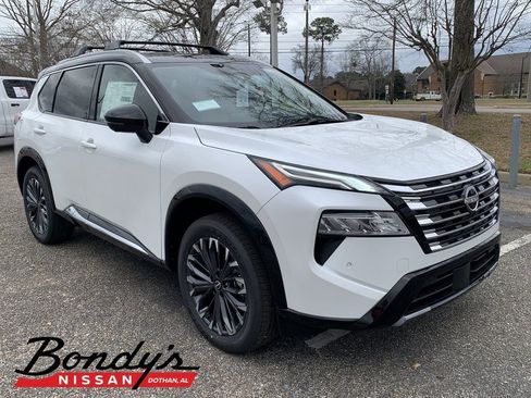 New 2026 Nissan Rogue Platinum image 1