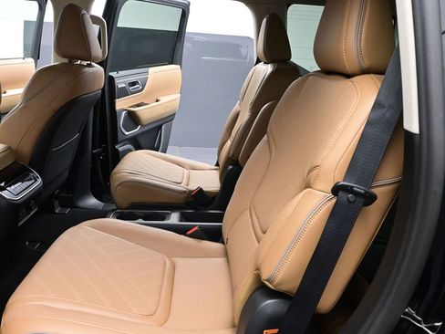 New 2026 INFINITI QX80 Luxe w/ Exterior Package image 10